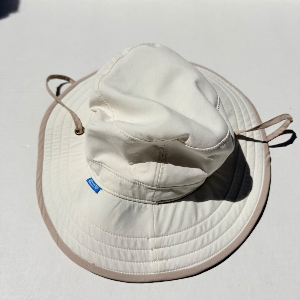 Wallaroo Hat Company Explorer Sun Hat Off White Tan Wide Brim L XL Adjustable